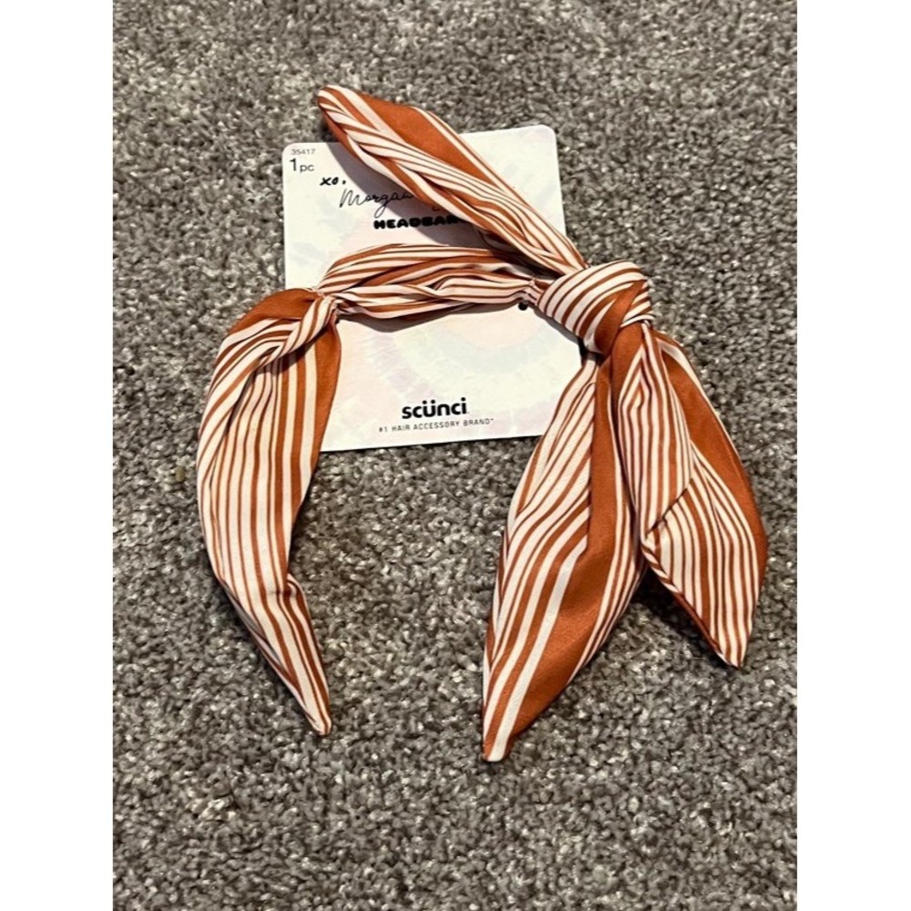 NWT Scunci bow headband